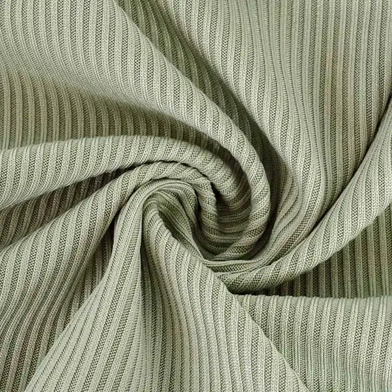 SensualFit – Crop Top Dos Nu 5 SensualFit – Crop Top Dos Nu pour femme, haut court sexy à manches longues, col en V plongeant et dos nu, mode tendance 2025.